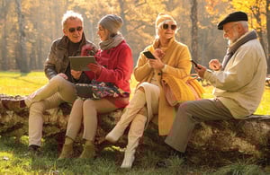 fall-older-friends-on-phone
