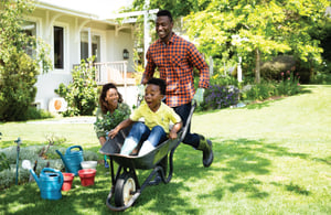 home-summer-family-outside-enjoying